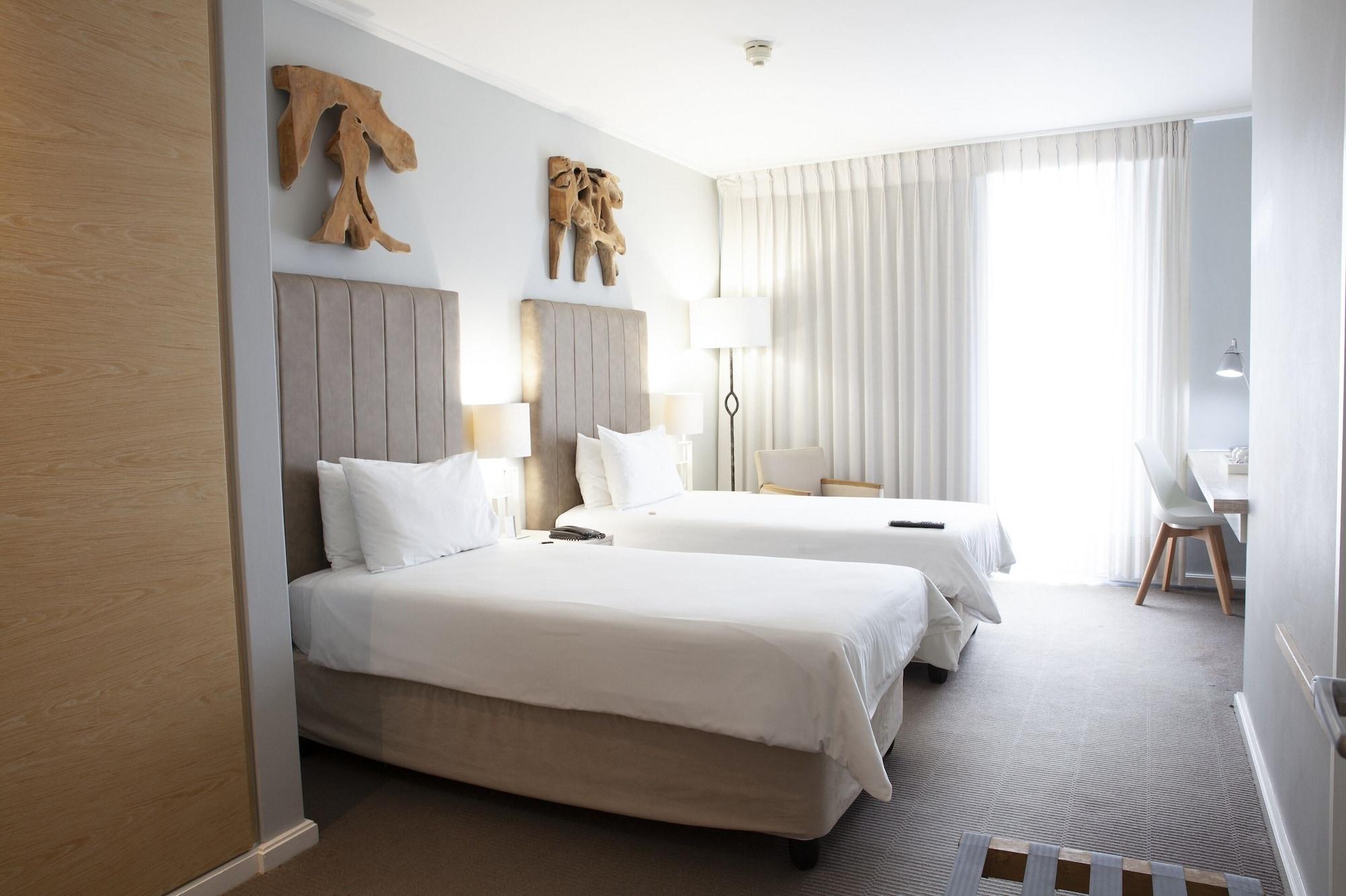 Atlantic Beach Hotel เมลค์บอสสตรันด์ ภายนอก รูปภาพ