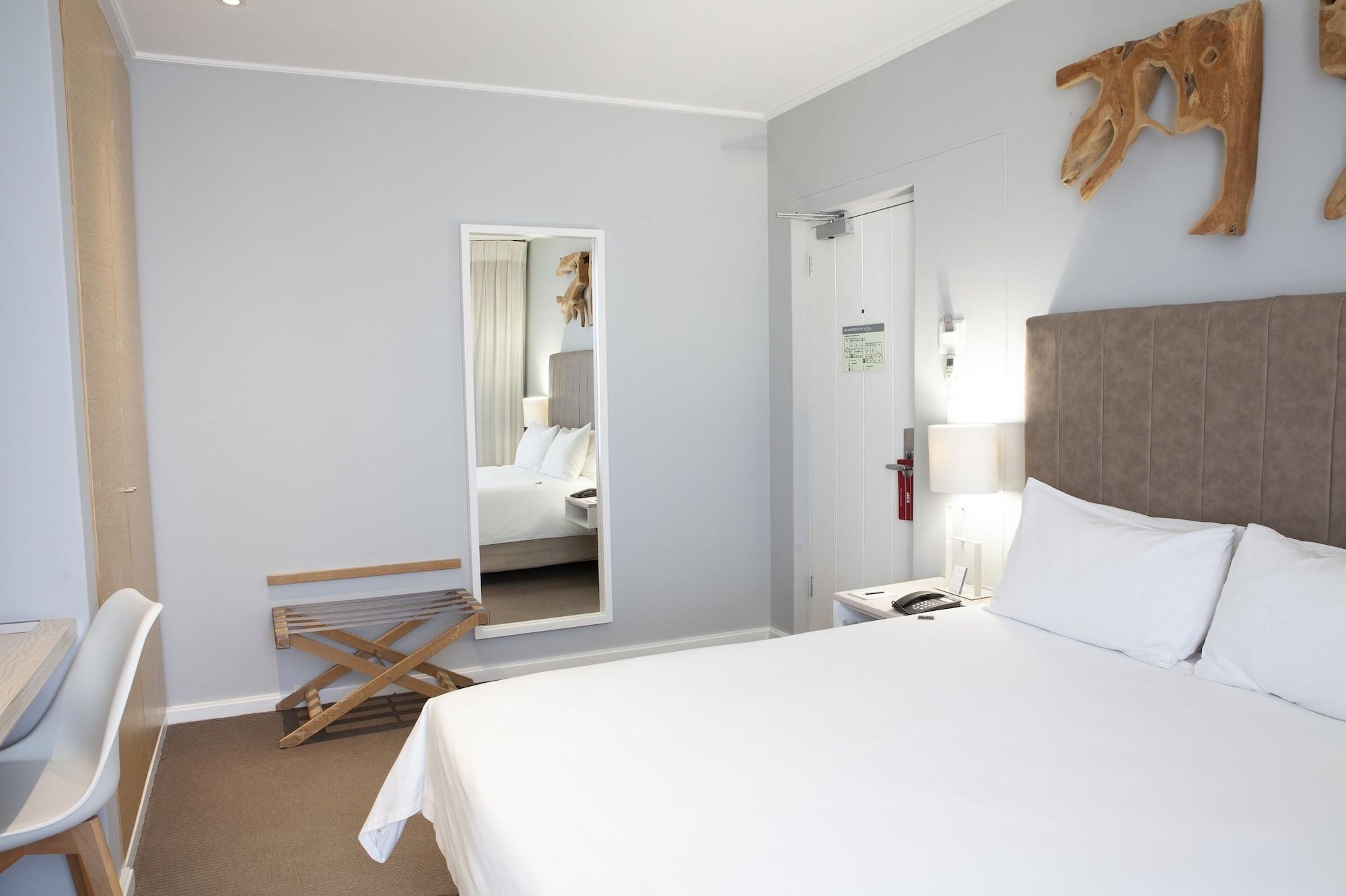Atlantic Beach Hotel เมลค์บอสสตรันด์ ภายนอก รูปภาพ